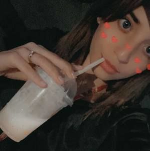 Meet your Posher, Gabriella de alva